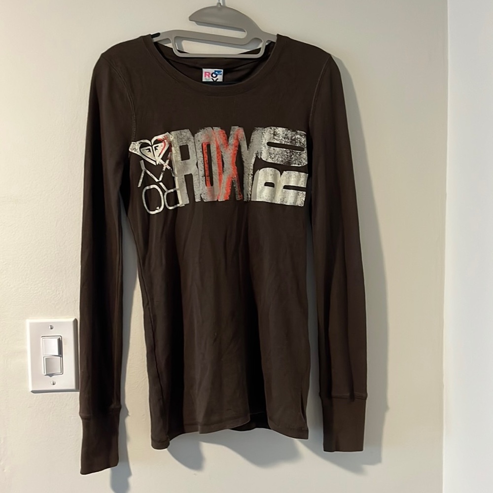 ROXY  long sleeved fitted thermal like shirt
